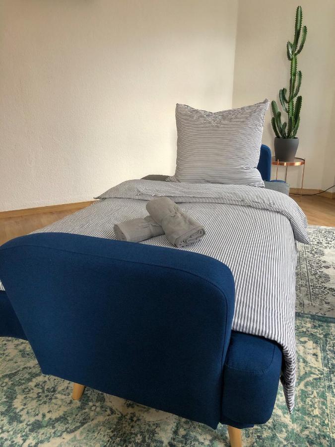 B Our Guest At New Vintage Chic Apartment Dresden Bagian luar foto